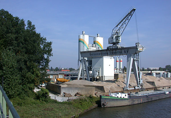 Twentekanaal bij Hengelo