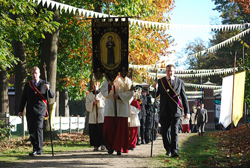Gerardus Majella processie in Overdinkel op 18 oktober 2009