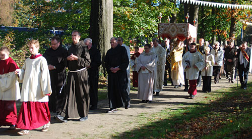 Gerardus Majella processie in Overdinkel op 18 oktober 2009