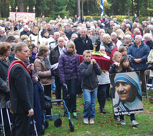 Gerardus Majella processie in Overdinkel op 18 oktober 2009