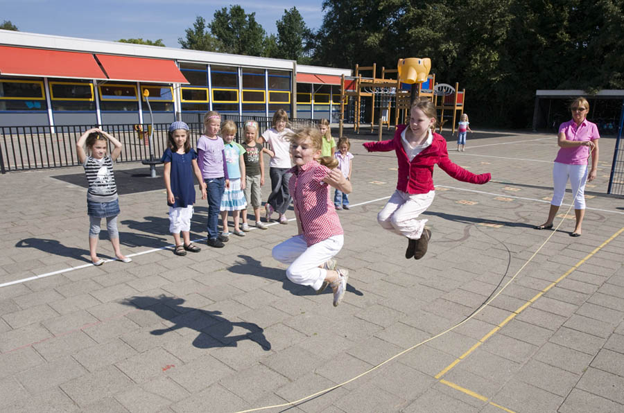 Ranninkschool schoolplein openbaar voor wijk