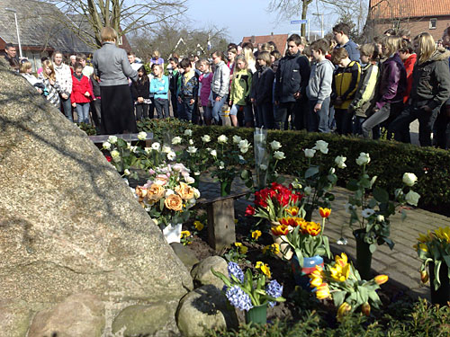 Herdenking bij Delden