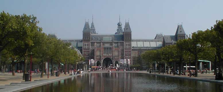 Het Rijksmuseum in Amsterdam