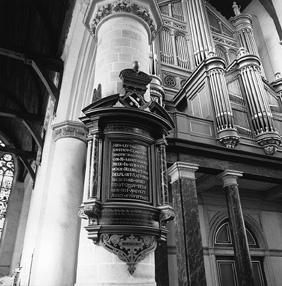 Epitaaf Clara van Sparwoude in Oude Kerk Delft