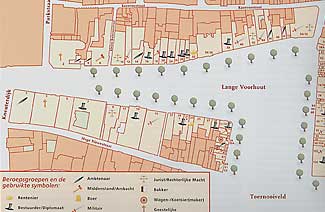 v.l.n.r. Kneuterdijk, Lange Voorhout en Toernooiveld