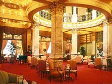 Het interieur van het luxueuse hotel