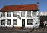 Van ouds het Raadhuis van Pijnacker in 1999