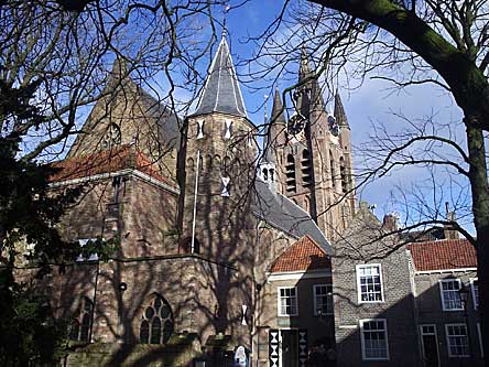 Agathaklooster tegenover de Oude Kerk in Delft heet nu de Prinsenhof