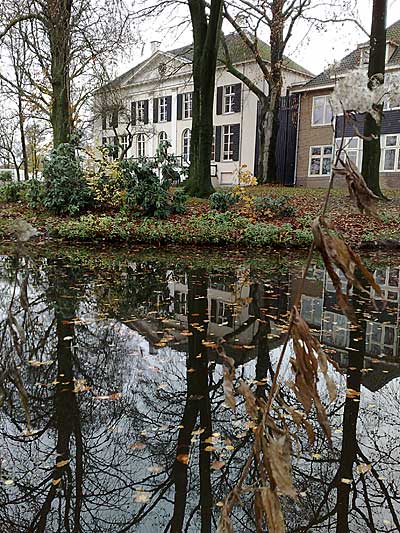 Huis Heeckeren heette eens Huis te Goor en was van Eggerik Ripperda